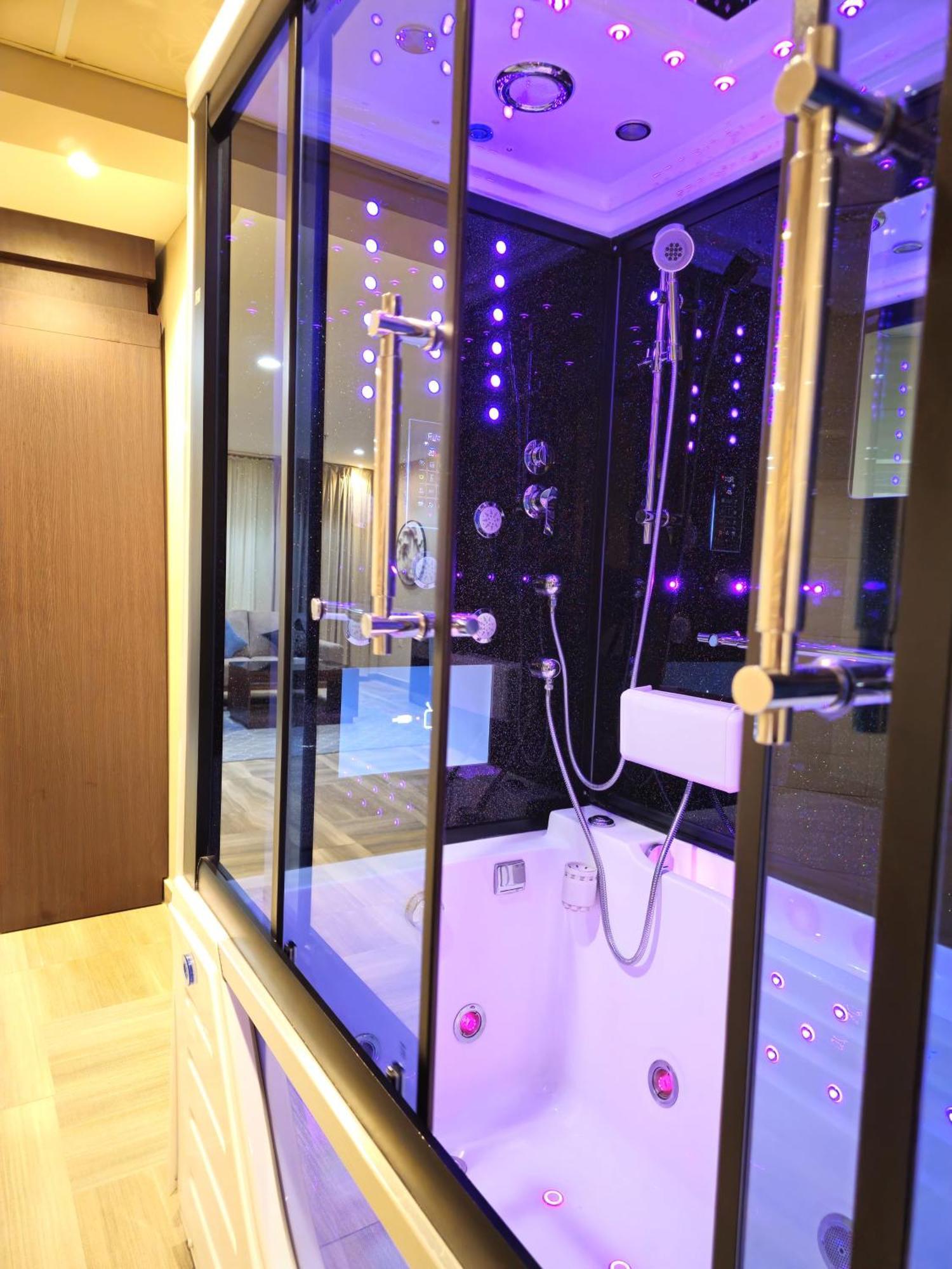 Royal Boutique Hotel คามิสมูชาอิท ภายนอก รูปภาพ