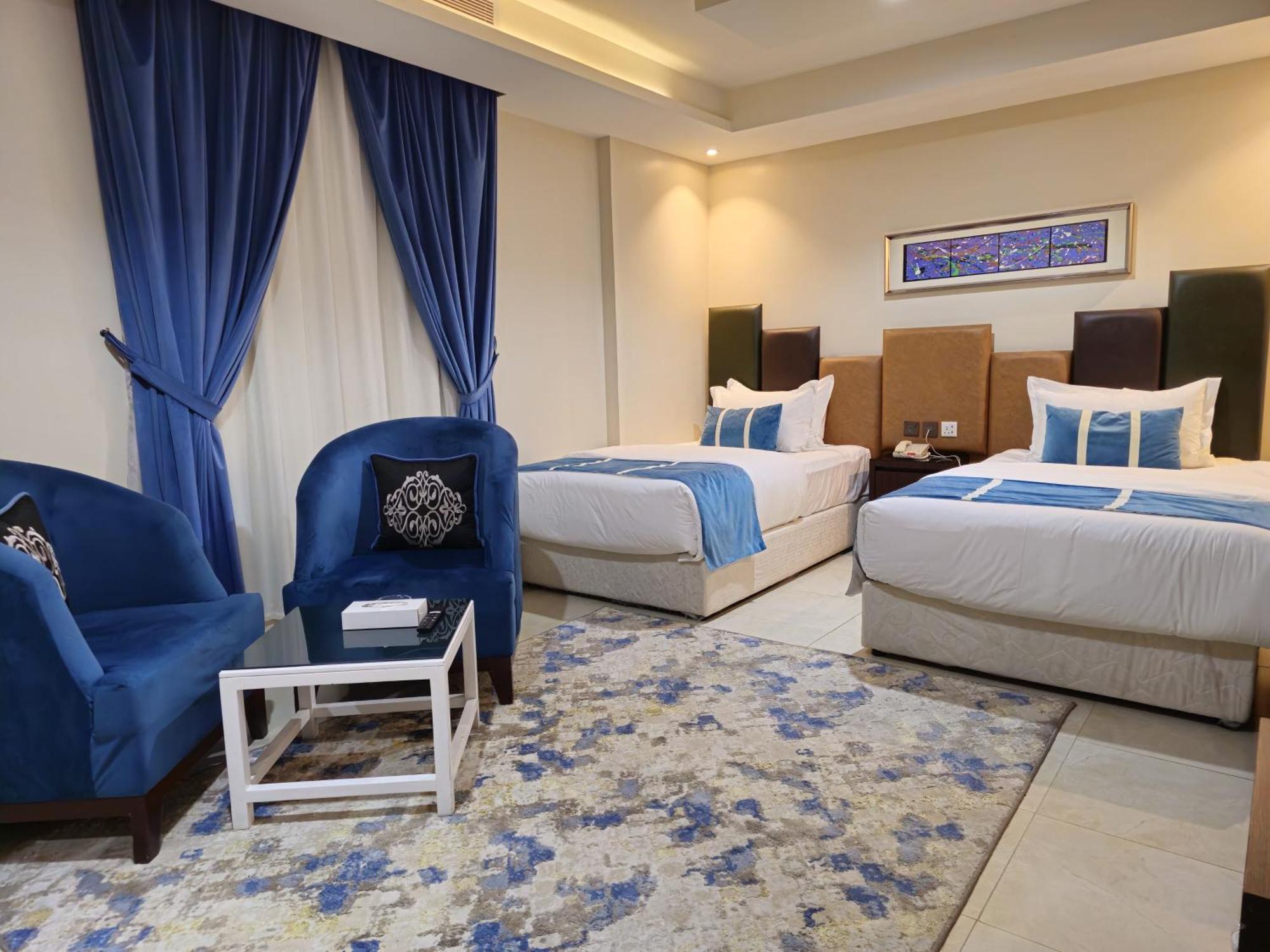 Royal Boutique Hotel คามิสมูชาอิท ภายนอก รูปภาพ